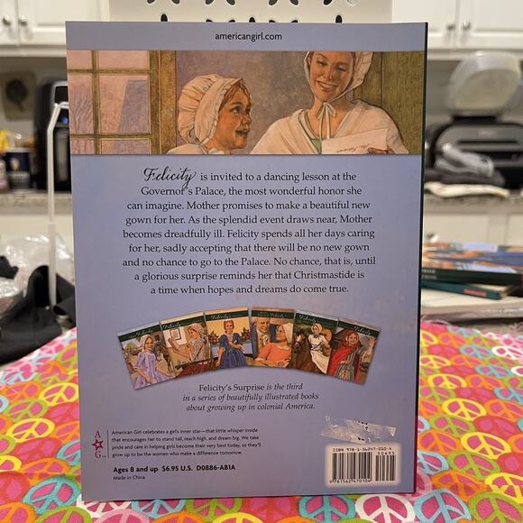 1991 Felicity's Surprise : A Christmas Story by Valerie Tripp Paperback - Picture 2 of 2